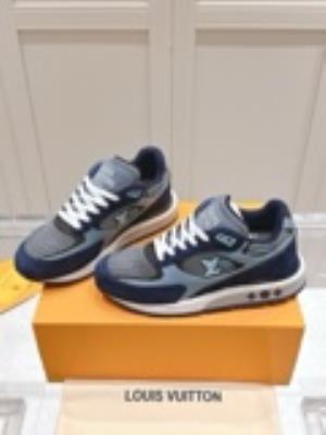 wholesale quality men's louis vuitton run way sneakers model no. 811